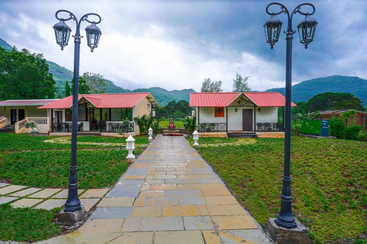 Ninad Homestays Karjat Εξωτερικό φωτογραφία