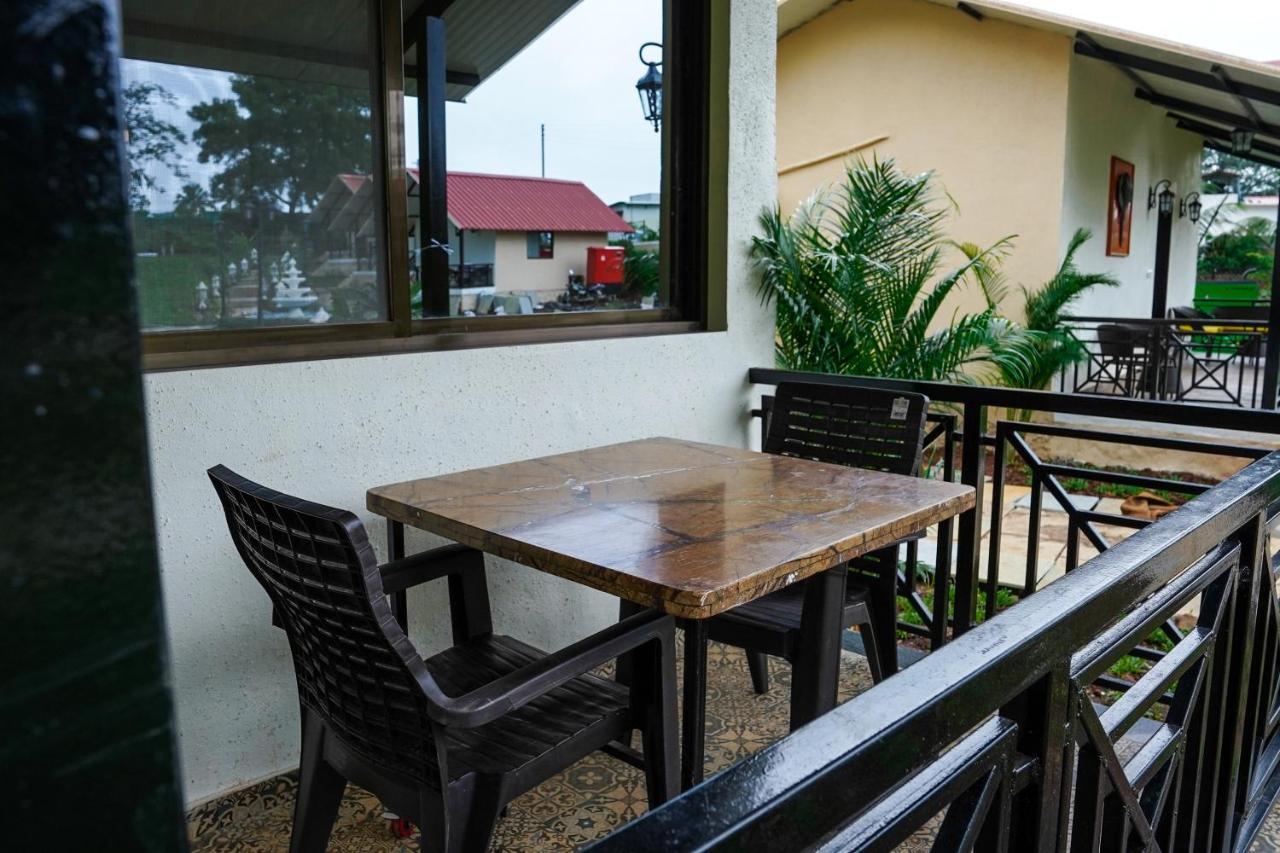 Ninad Homestays Karjat Εξωτερικό φωτογραφία