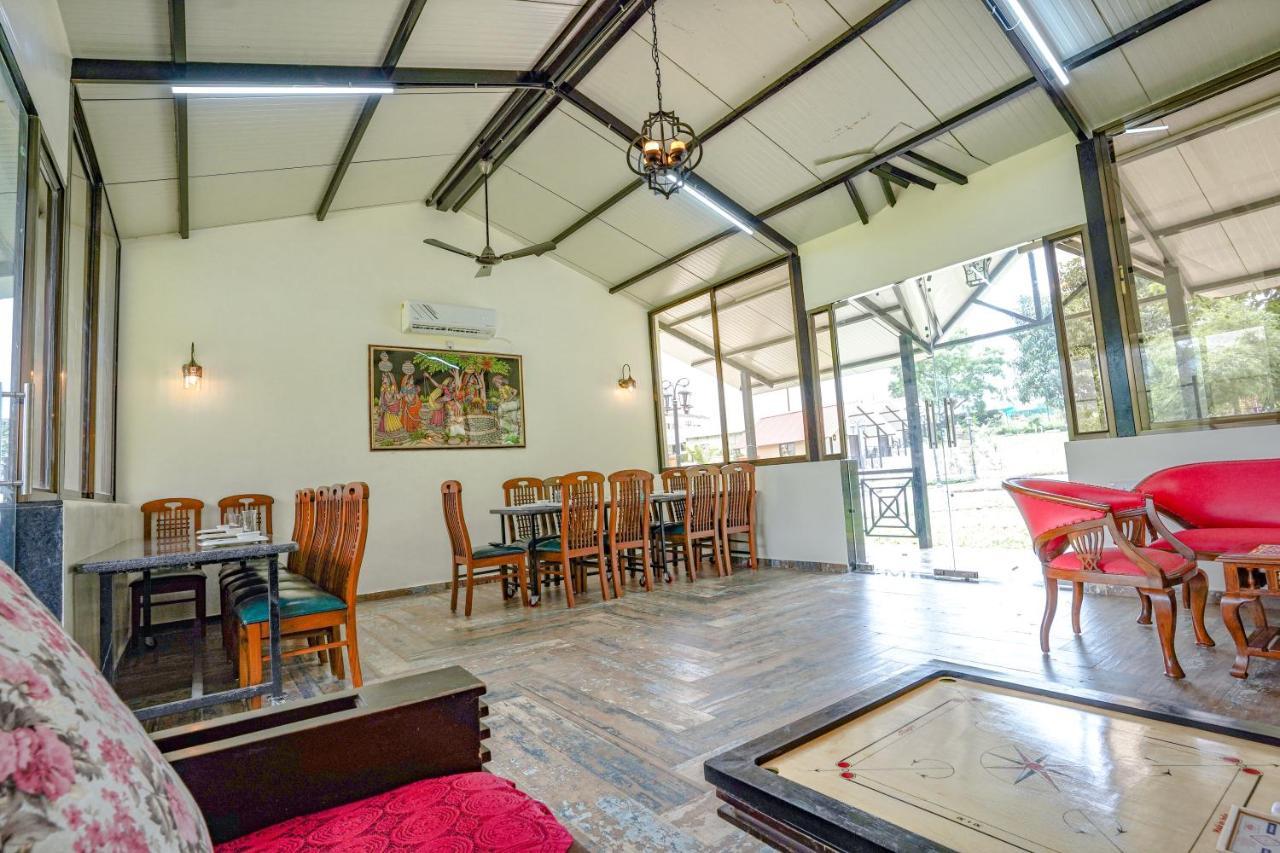 Ninad Homestays Karjat Εξωτερικό φωτογραφία