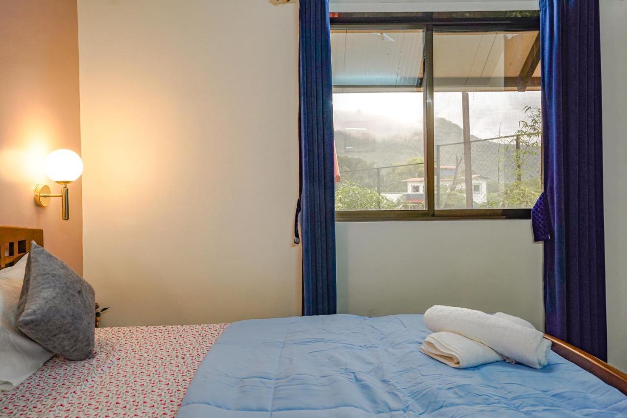 Ninad Homestays Karjat Εξωτερικό φωτογραφία