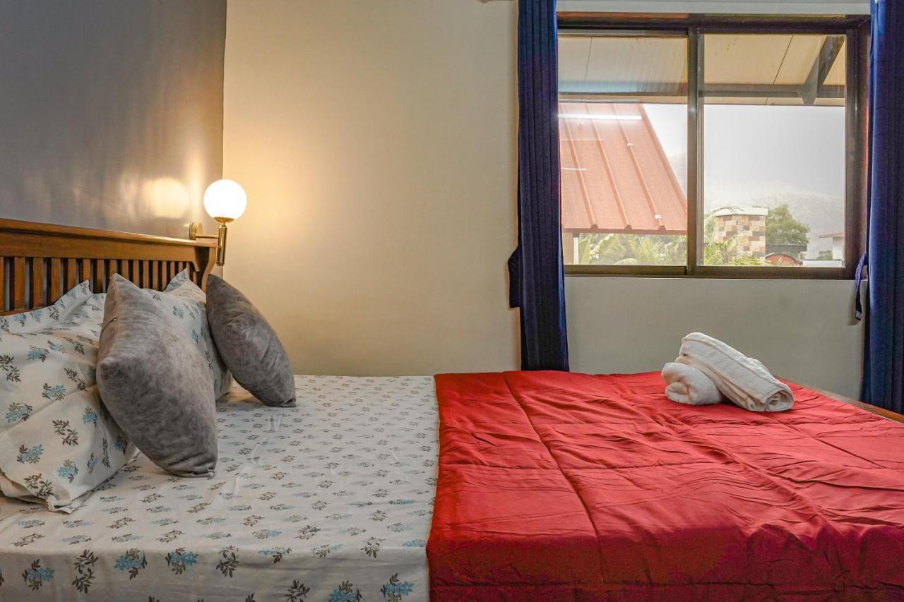 Ninad Homestays Karjat Εξωτερικό φωτογραφία