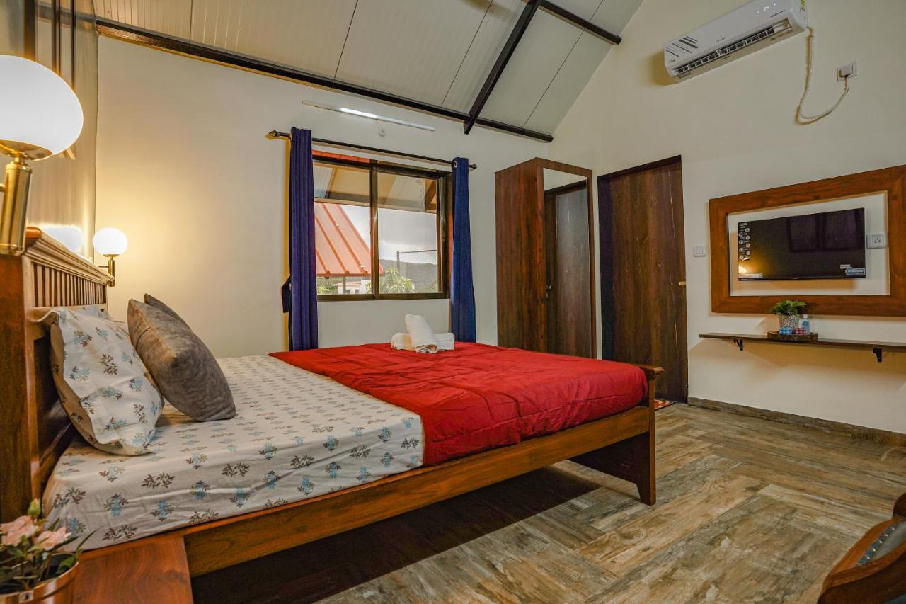 Ninad Homestays Karjat Εξωτερικό φωτογραφία