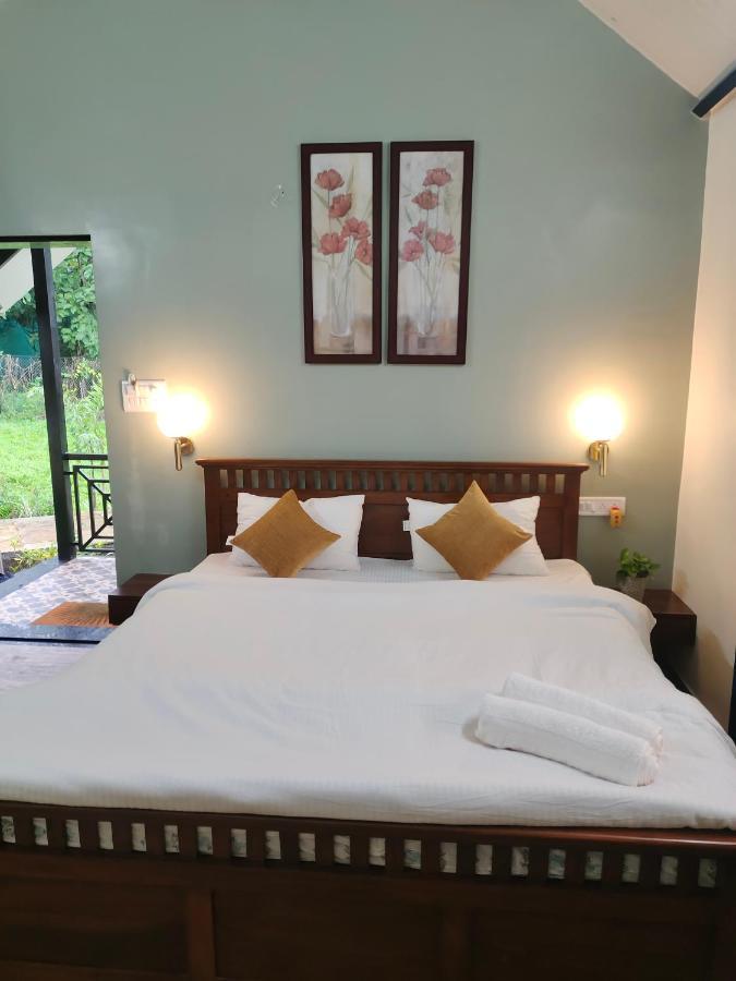 Ninad Homestays Karjat Εξωτερικό φωτογραφία