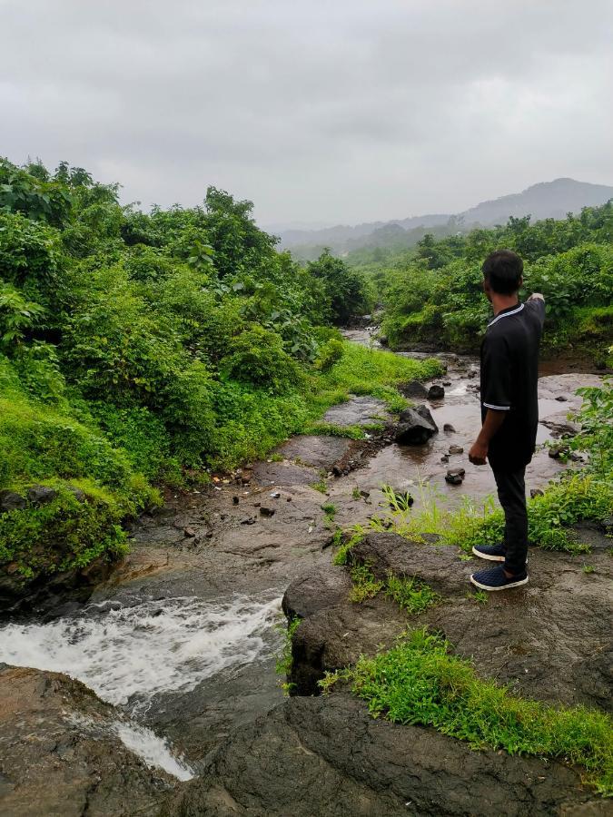 Ninad Homestays Karjat Εξωτερικό φωτογραφία